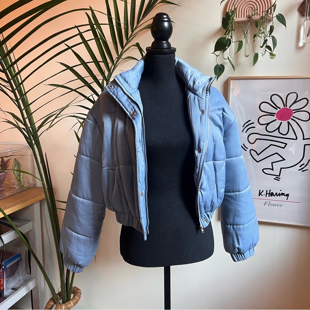 Baby Blue Cropped Puffer